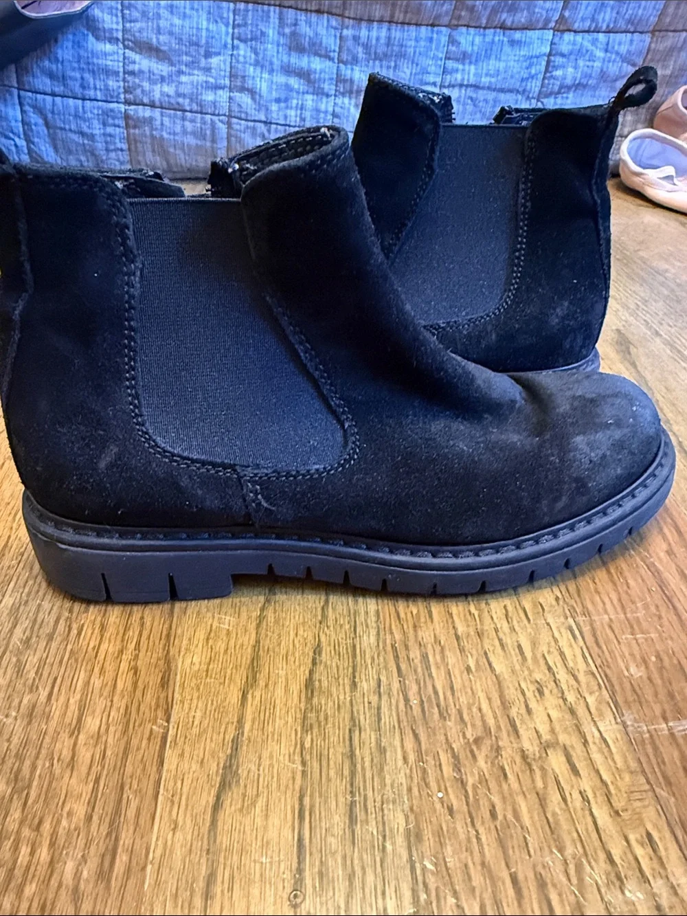 Kids Suede Chelsea Boots in Navy Blue